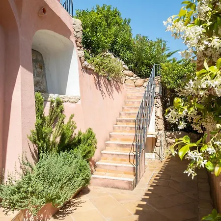 Cala Di Volpe Vista Mare E Piscina Ferienhaus
