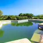 Cala Di Volpe Vista Mare E Piscina