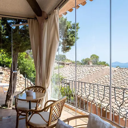 Vakantiehuis Cala Di Volpe Vista Mare E Piscina Abbiadori