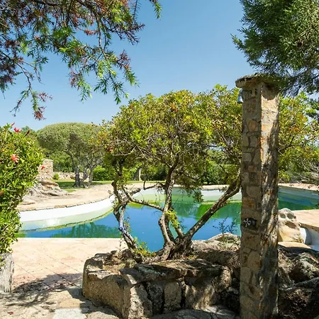 Cala Di Volpe Vista Mare E Piscina Vakantiehuis Abbiadori